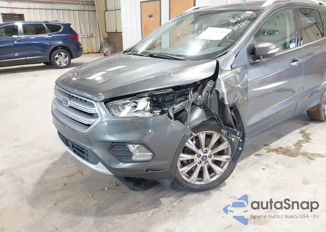 2017 Ford Escape Titanium из США, поврежденный, VIN 1FMCU9J99HUC13516